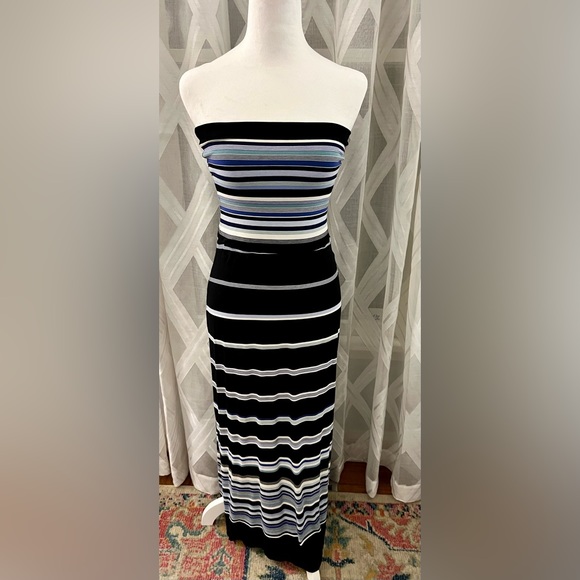 WHITE HOUSE BLACK MARKET Striped Blue & Black Dress - Picture 2 of 10